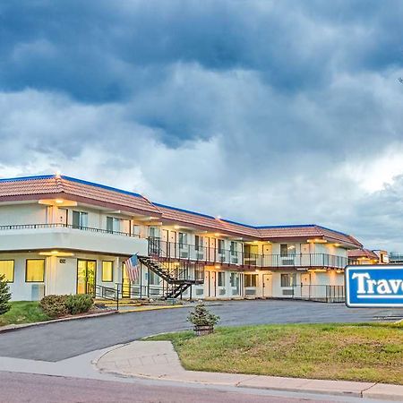 Knights Inn Aurora Dış mekan fotoğraf