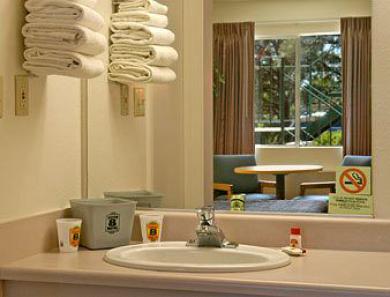 Knights Inn Aurora Oda fotoğraf
